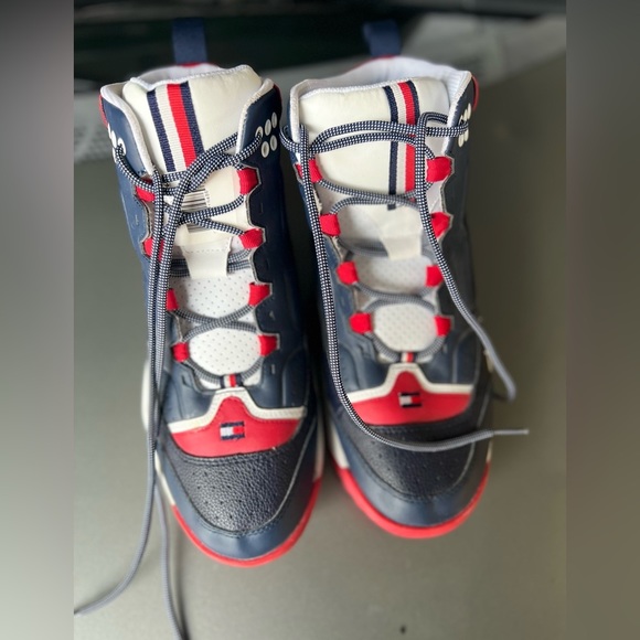 Tommy hilfiget high tops - Picture 2 of 5